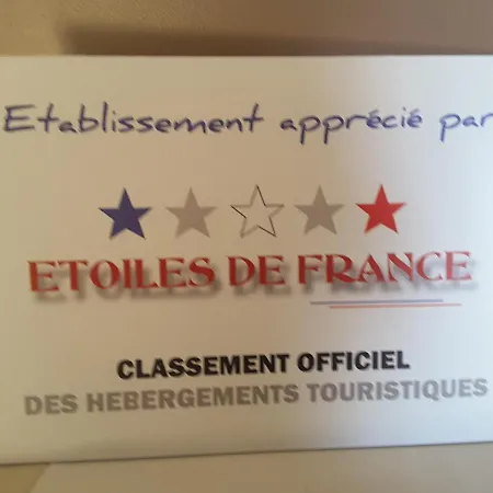 Mimilou Mont St Loup Piscine Privee 아파트 아그