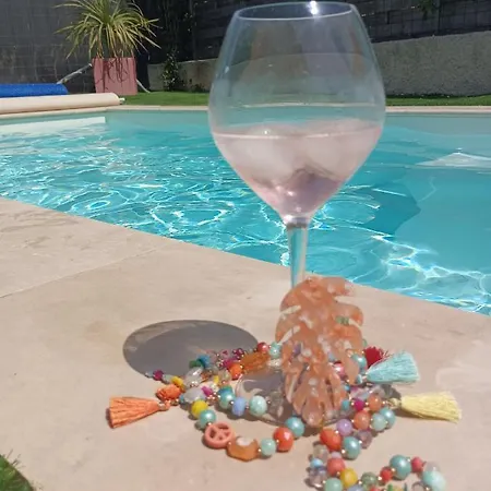 Mimilou Mont St Loup Piscine Privee *